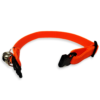 Collar para gato con cascabel color naranja, fabricado con tela stretch para brindar seguridad y comodidad a tu mascota, al momento de su exploración, cuenta con cascabel y reflejantes para mejorar la ubicación de tu gato en casa.